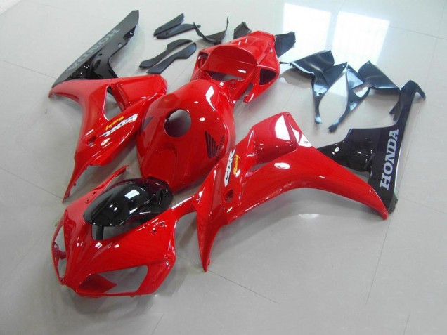 Carénage CBR 1000 RR 06-07 - Rouge Carénage CBR 1000 RR 06-07 - Rouge
