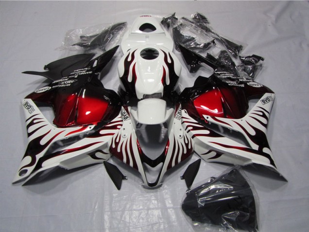 Carénage CBR 600 RR 09-12 - Blanc Noir Rouge Flamme Carénage CBR 600 RR 09-12 - Blanc Noir Rouge Flamme
