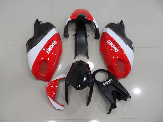 Carénage Ducati Monster 696 08-12 - Noir Rouge Blanc Carénage Ducati Monster 696 08-12 - Noir Rouge Blanc