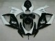 Carénage GSXR 600 / 750 K6 06-07 - Noir Blanc Carénage GSXR 600 / 750 K6 06-07 - Noir Blanc