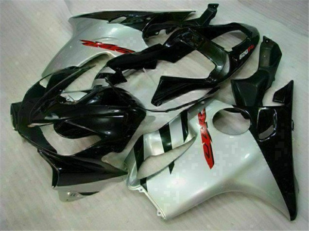 Carénages CBR 600 F4i 01-03 - Noir Argent Carénages CBR 600 F4i 01-03 - Noir Argent
