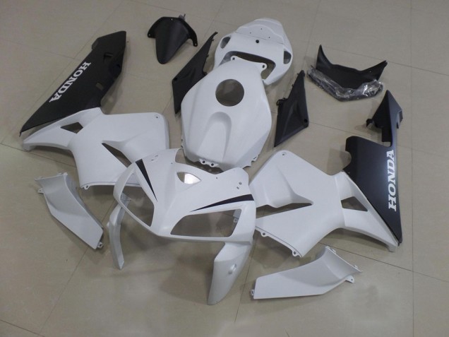 Kit Carénages Complet CBR 600 RR 05-06 - Blanc Noir Kit Carénages Complet CBR 600 RR 05-06 - Blanc Noir
