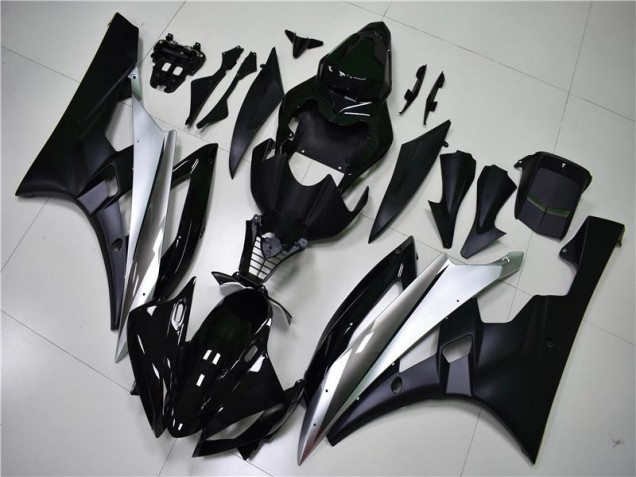 Kit Carénages Complet R6 06-07 - Argent Noir Kit Carénages Complet R6 06-07 - Argent Noir