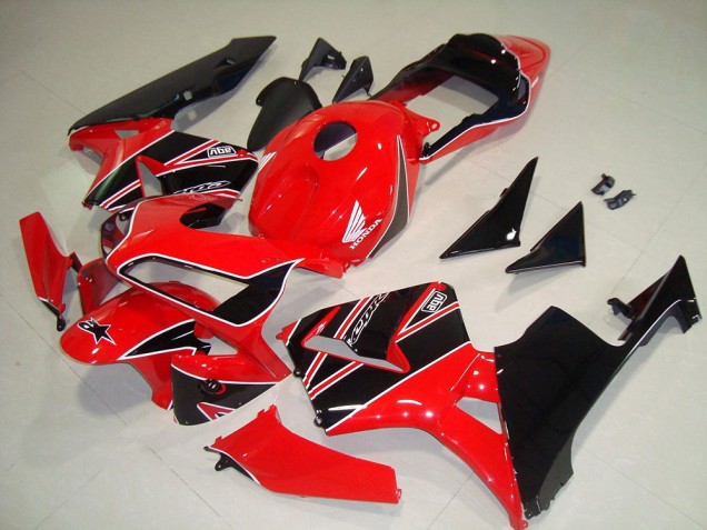 Kit Carénages & Plastique CBR 600 RR 03-04 - Rouge Noir Kit Carénages & Plastique CBR 600 RR 03-04 - Rouge Noir